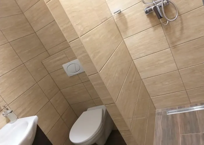 Couette-café M7 Galéria Panzió