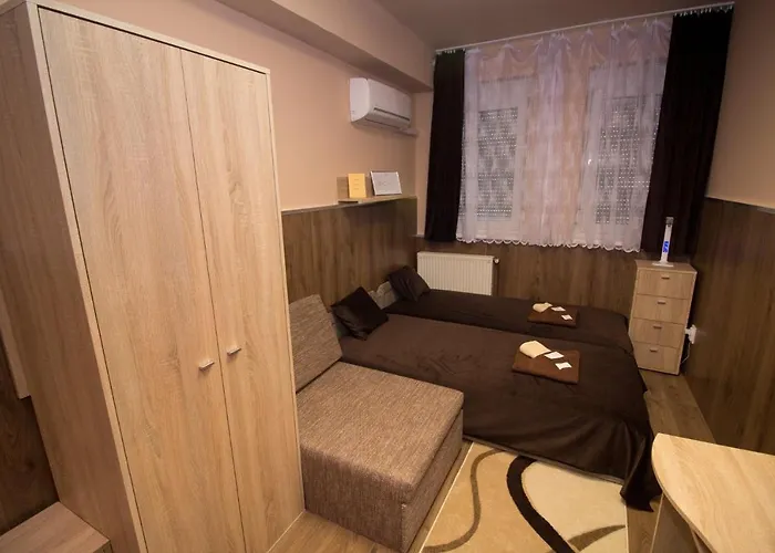 M7 Galéria Panzió Couette-café