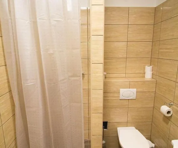 M7 Galeria Panzio 3* Летенье